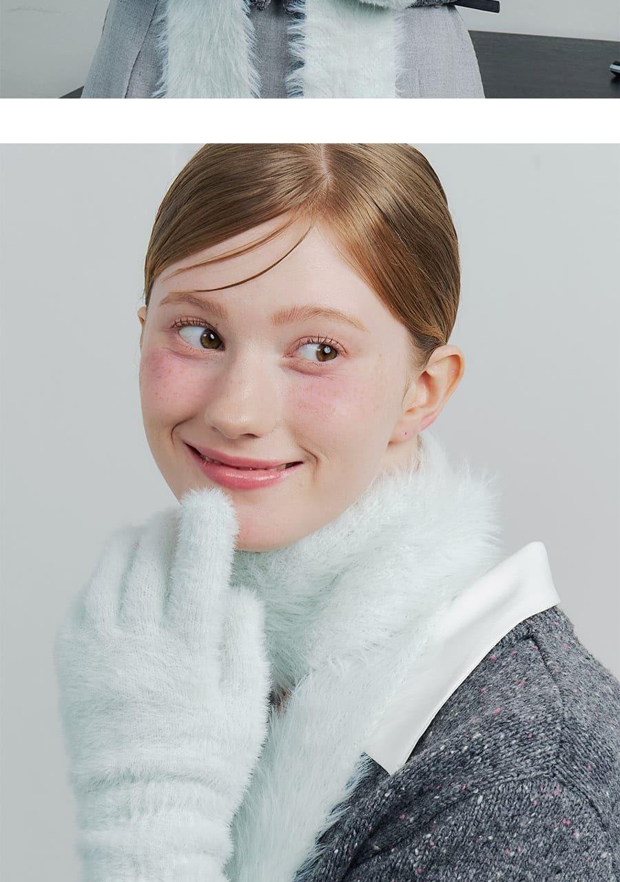 OY Gift Anbrox Soft Fuzzy Fingerless Gloves (3-Pack)