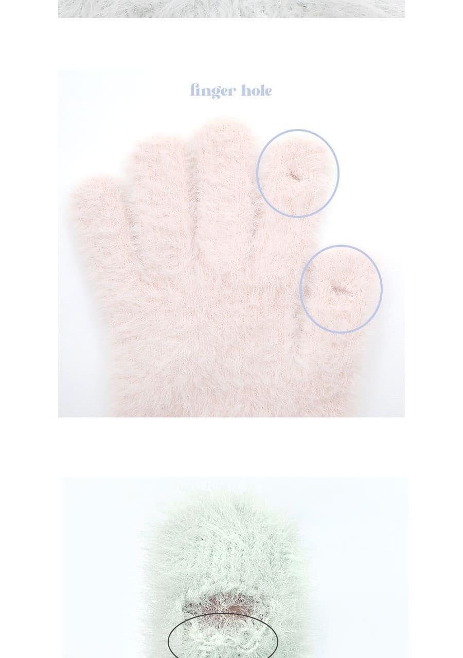 OY Gift Anbrox Soft Fuzzy Fingerless Gloves (3-Pack)