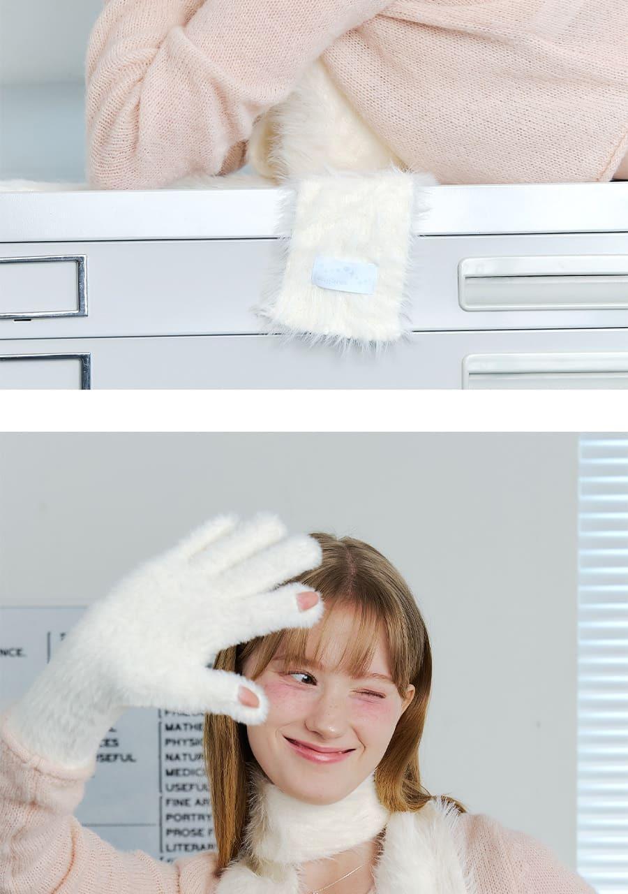 OY Gift Anbrox Soft Fuzzy Fingerless Gloves (3-Pack)