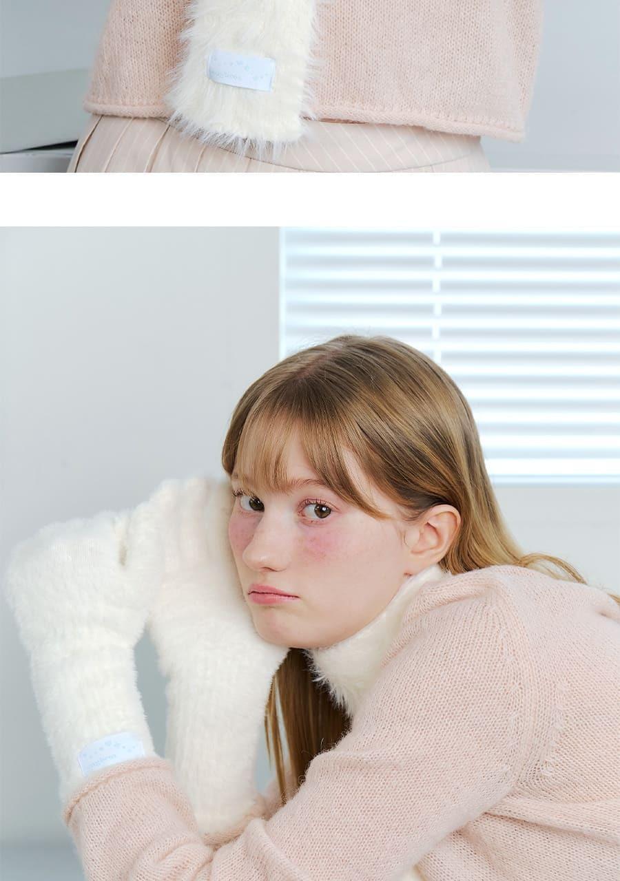 OY Gift Anbrox Soft Fuzzy Fingerless Gloves (3-Pack)